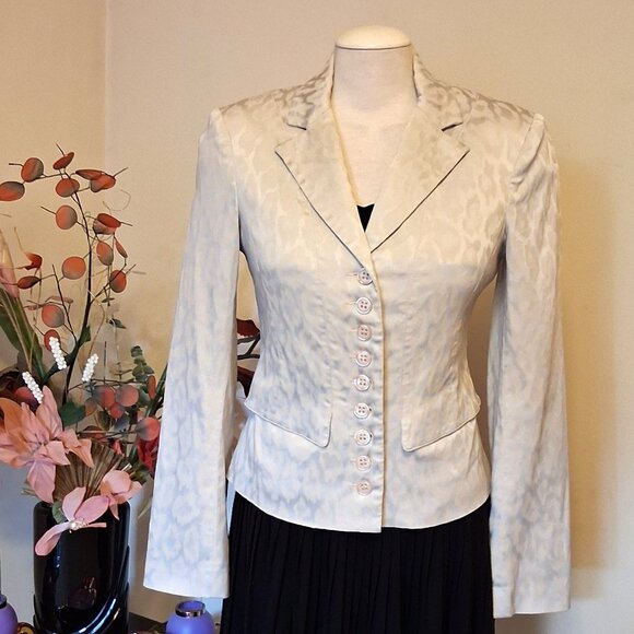 Preowned le chateau Women’s Lined Blazer Silver White Printed Jacket - Picture 3 of 8